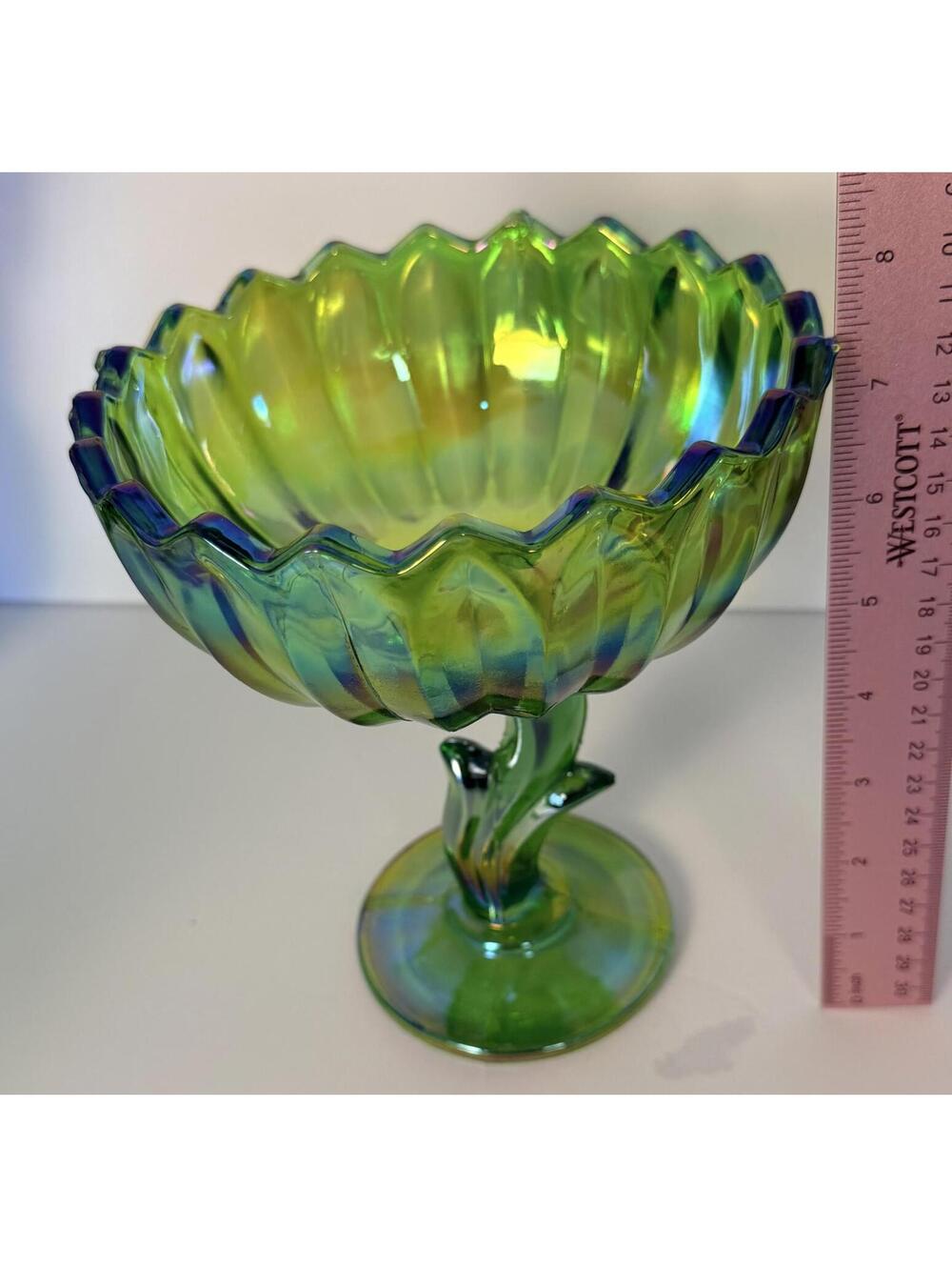 Vintage Indiana Glass Green Carnival Compote Lotus Blossom Ruffled Footed Bowl - Picture 4 of 5